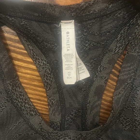 Athleta Women’s Grey/Black Momentum Tank Top XS - Picture 4 of 4